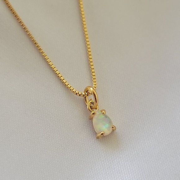 Jewelry - Gold Filled Opal Drop Necklace Box Chain Natural Tiny Opal Charm